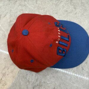 Buffalo Bills Budweiser Snapback hat. Like New!